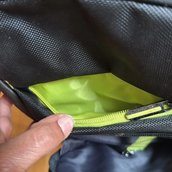 Sling Backpack, Multipurpose Crossbody Shoulder Bag Travel Hiking Yellow, iPad - Picture 5 of 6